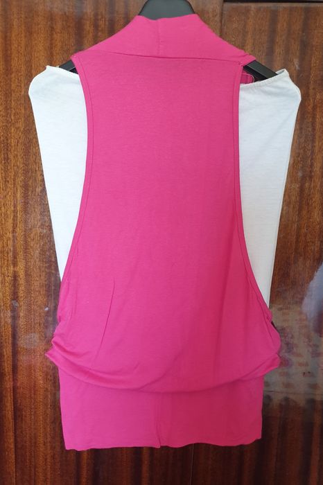 Дамски топове и блузки