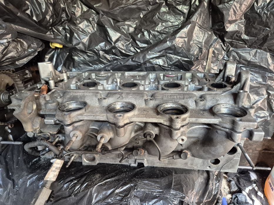 HDI 2.0 Chiulasa Motor RH02. Injectoare