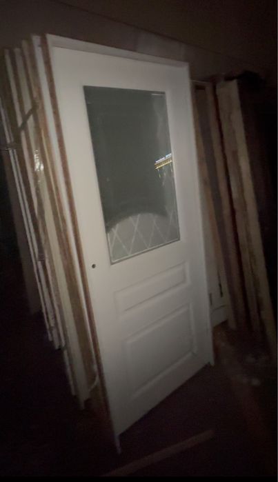 Есіктер бар бағалары өтте арзан