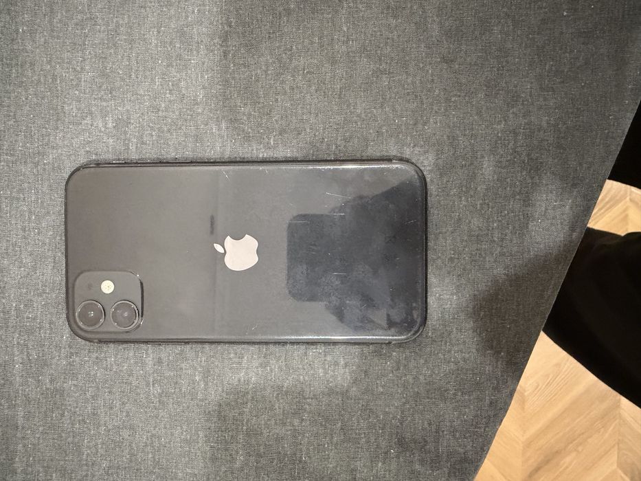 Iphone 11 продам