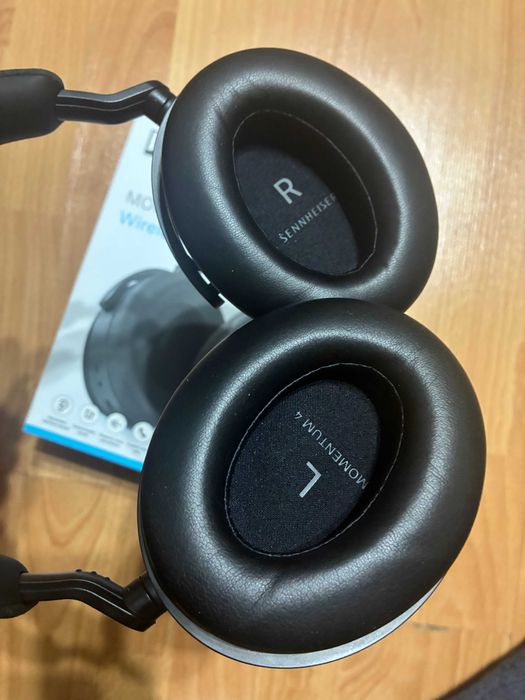 Sennheiser Momentum 4