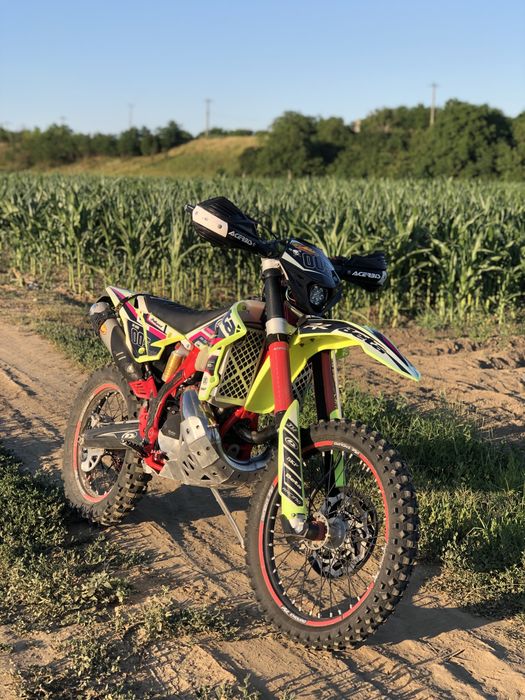 Vând beta rr 300 2018