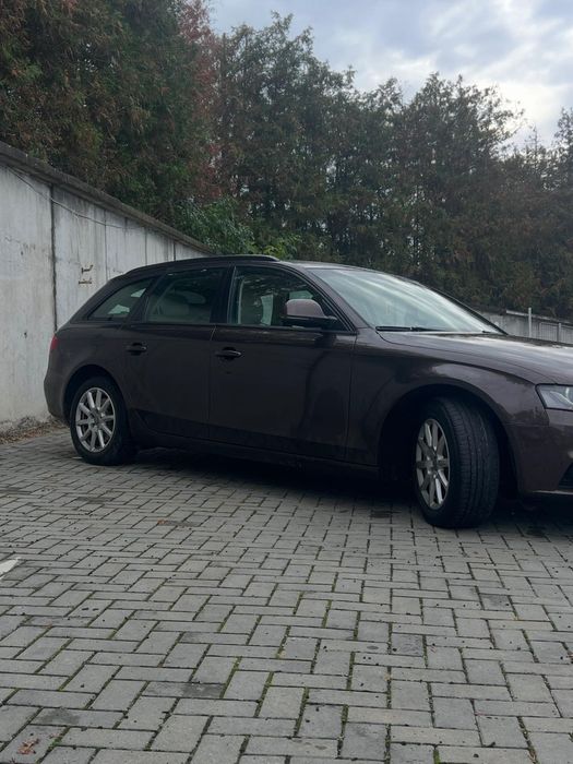 AUDI A4 Avant 2011 — imagine 4