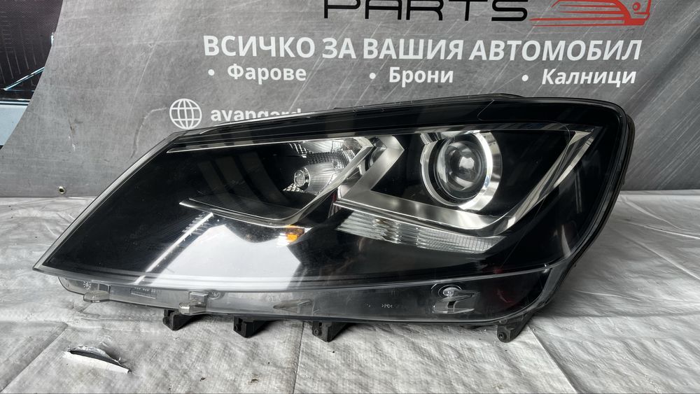 Фар Seat Alhambra 2015г