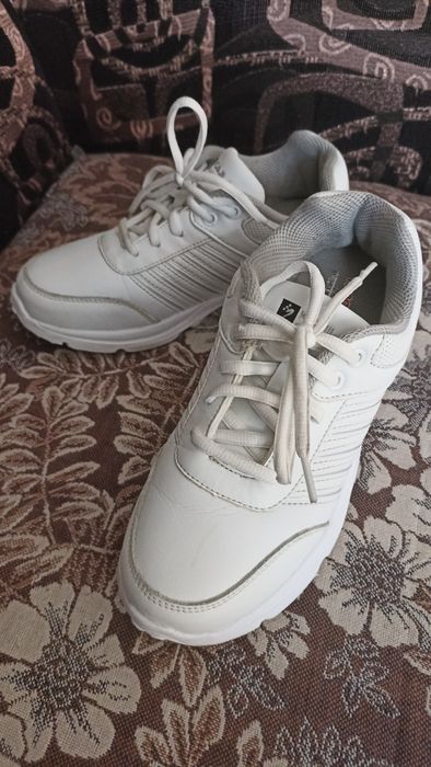 Продам детские красовки