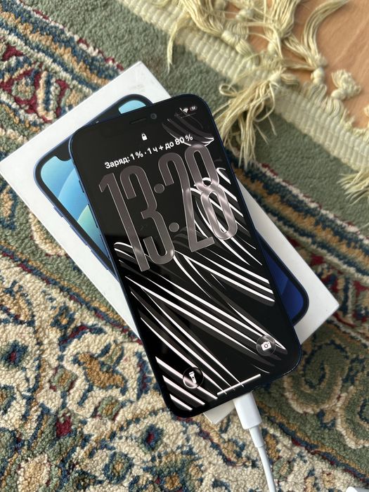 Продам Айфон 12 мини