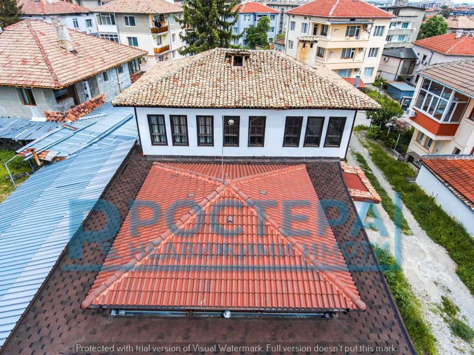 Продава се Къща в Търговище, Център - 276 кв.м за 833 €/кв.м - Снимка #3