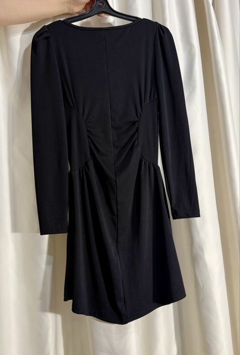 Разгрузка гардероба 42 р