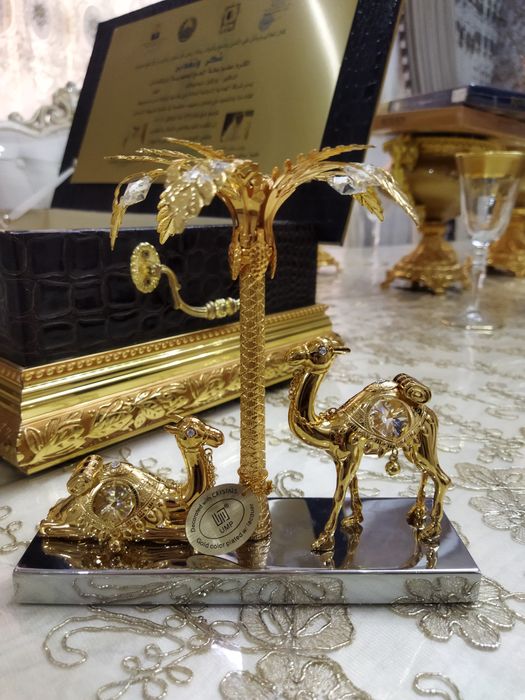 Noyob arabcha sovgʻa toplami - faxriy estalik