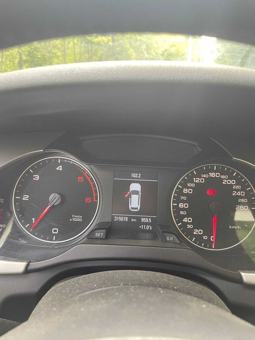 Audi A4 B8 2011 2.0 TDI