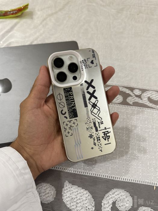 Apple Iphone 16 pro white