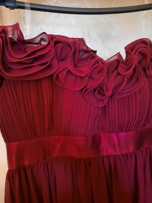 Бална рокля, чисто нова