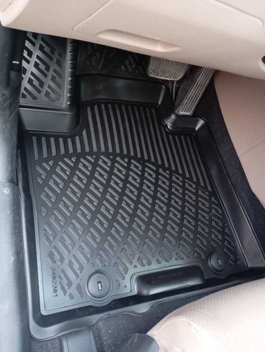 Гумени стелки RizLine за Hyundai Tucson (2015-2020) Хюндай Туксон