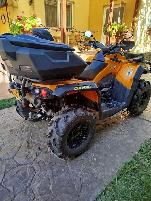 Can-am outlander