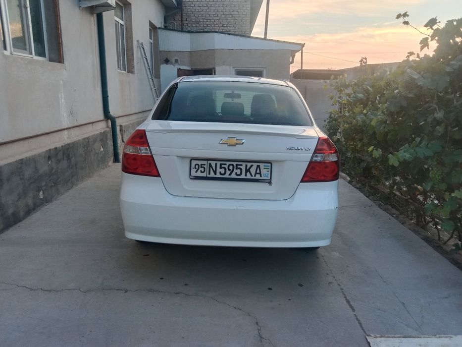 Нексия 3 сатылады