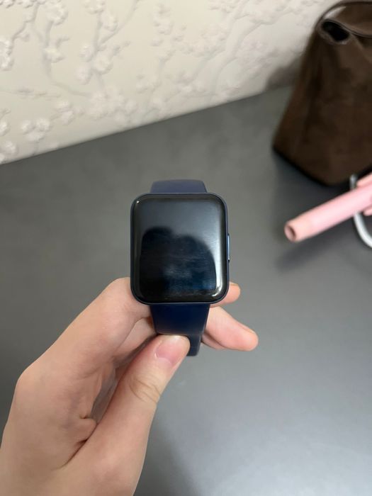 Продаю POCO Watch в хорошем состоянии.