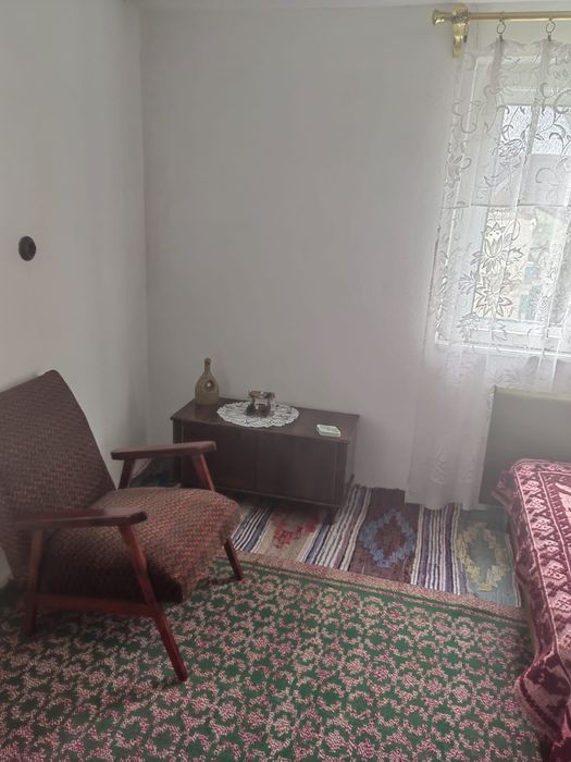 Vânzare casă pitorească, teren 2500mp