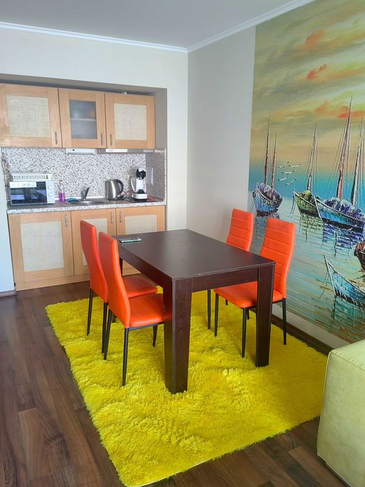 Нощувки в апартамент в комплекс с басейни в гр. Поморие