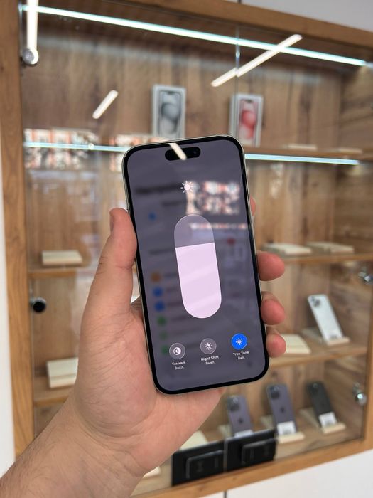 iPhone 15 128 GB