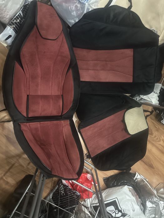 Ево полик с бортиками на чанган цс 75 плюс , и чехол на чанган юникей