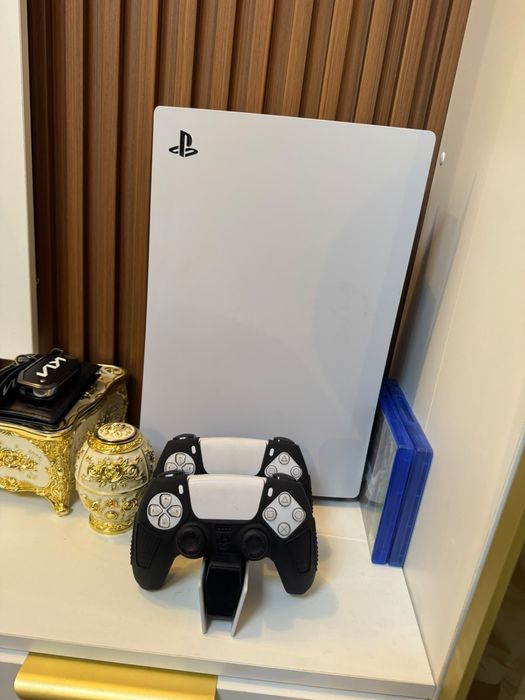 Продаю Play station 5