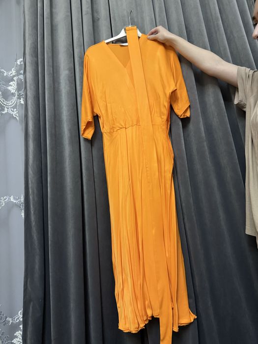 Продам платье хорошие