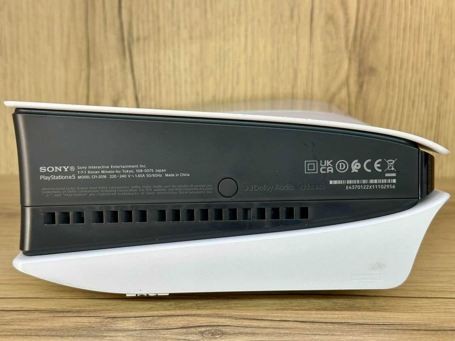 Конзола Sony Playstation 5 Slim Disk Edition CFI-2016 / Перфектна