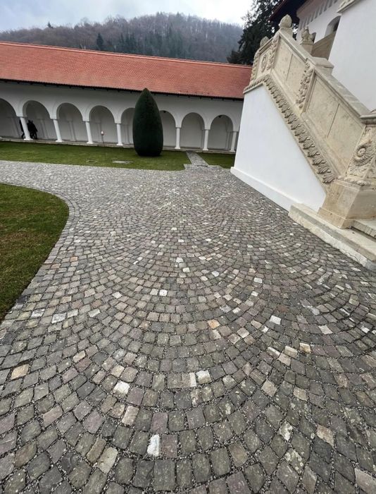 Piatra cubica noua și din recuperări 10/10/5,10/10/10/10/10/8