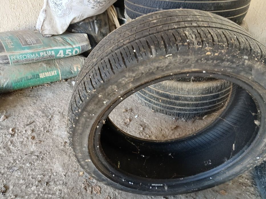 Донгелек 235/45. R18