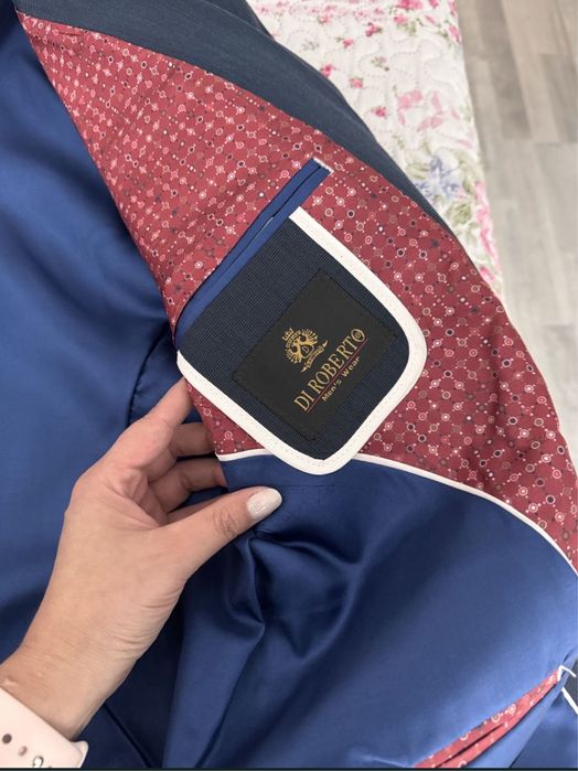 Costum barbatesc ca nou