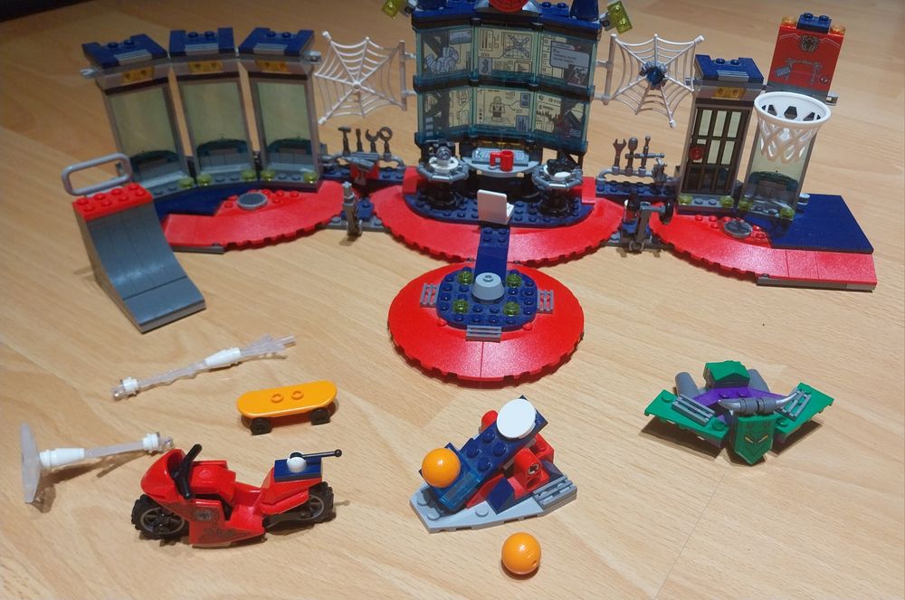 LEGO Super Heroes - Spider Man Atac la adapostul paianjenului 76175