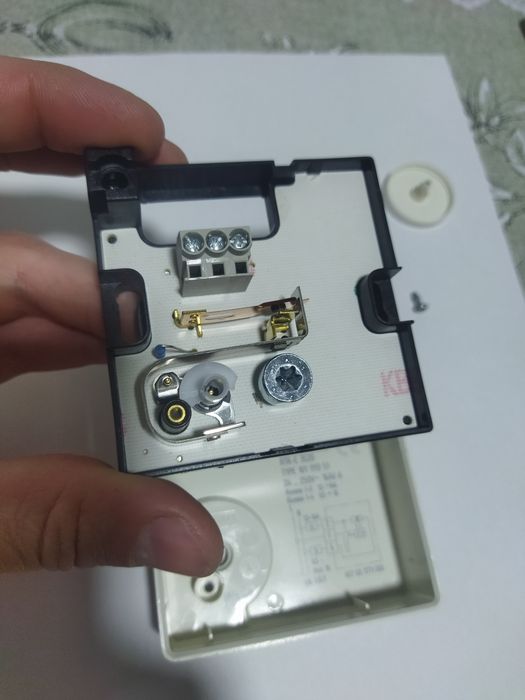 EBERLE комнатный регулятор температуры 5/30