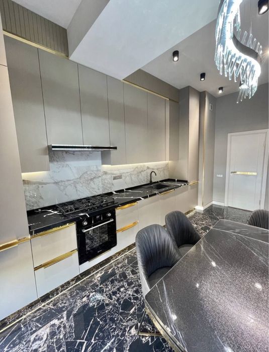 Сдаётся шикарная 4х комнатная квартира Ташкент Сити!