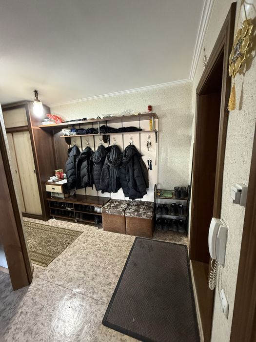 3х комнатная квартира, рн Эльдорадо