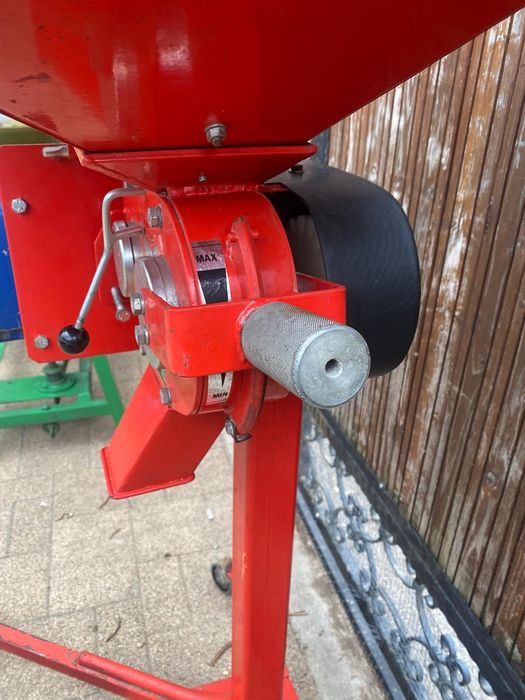 Moara de cereale și fructe