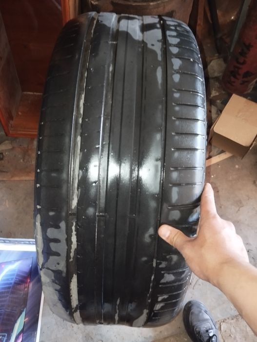 Продам резину 285/45/R21