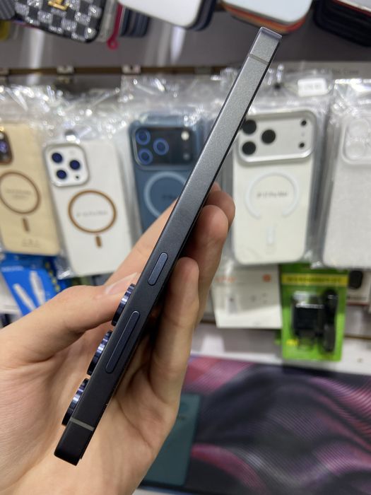 Samsung S25 Ultra 12/256 ideal