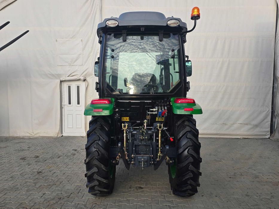 Tractor Forte Euro 3 cu cabina, AC, 50CP, 4X4 servodirectie hidraulica