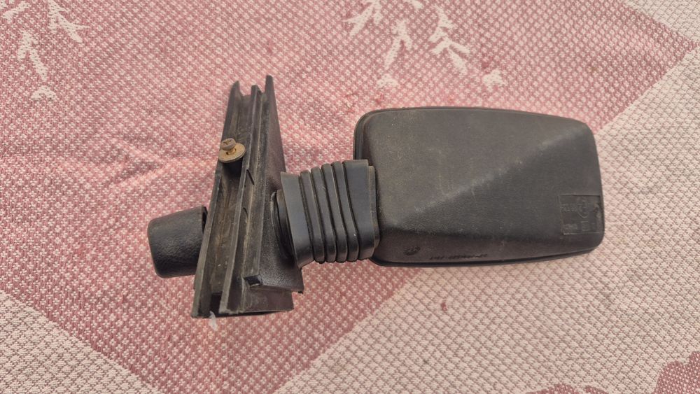 Продам зеркала на ВАЗ 2104,05,07