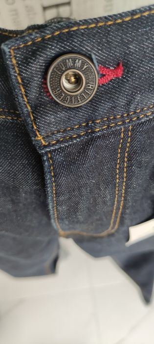 Нови дънки Tommy Hilfiger