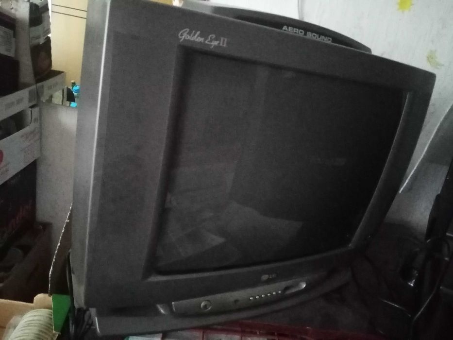TV 21 " LG  golden ey 2"-50лв  плоско правоъгълен+ стерео звук