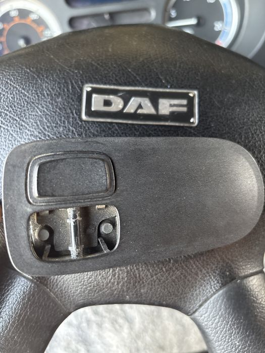 Кнопка стеклоподъёмника даф 105