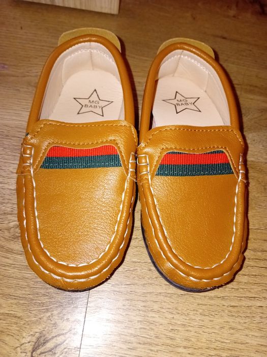 Încălțăminte băiețel și fetita mărimi cuprinse între 17-23