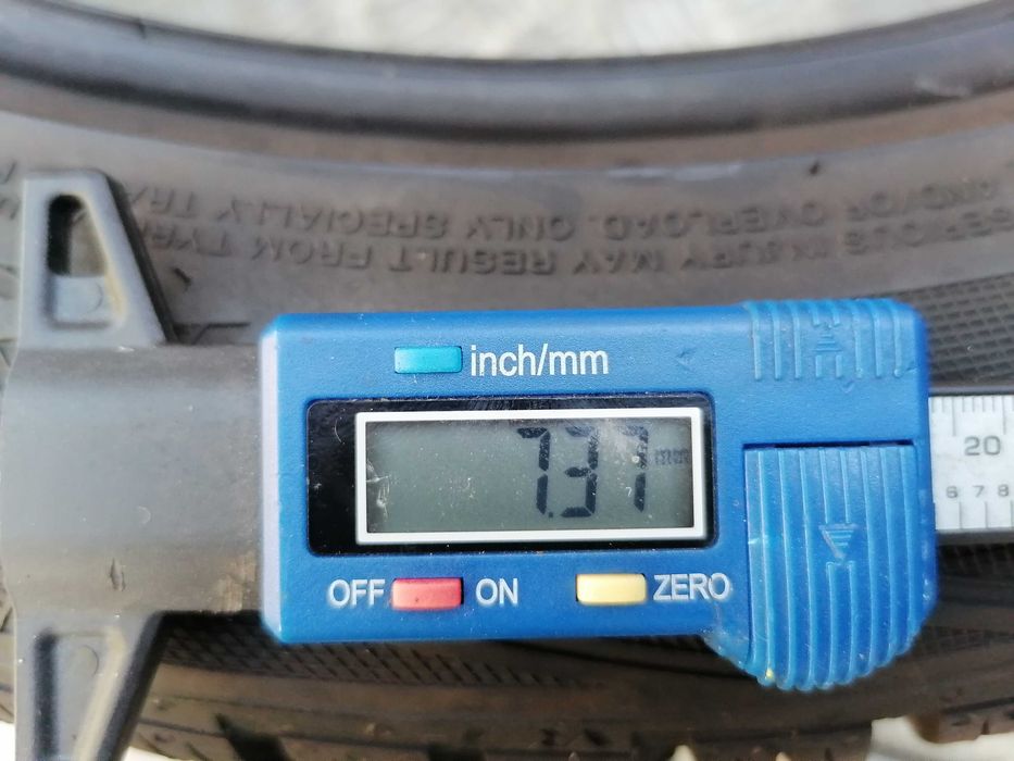 4 бр. Vredestein 225/50R18 DOT 3323.