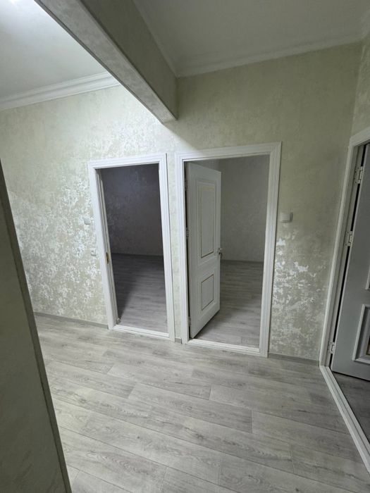 Сотилади 3/4/4 Коракамиш 2/4