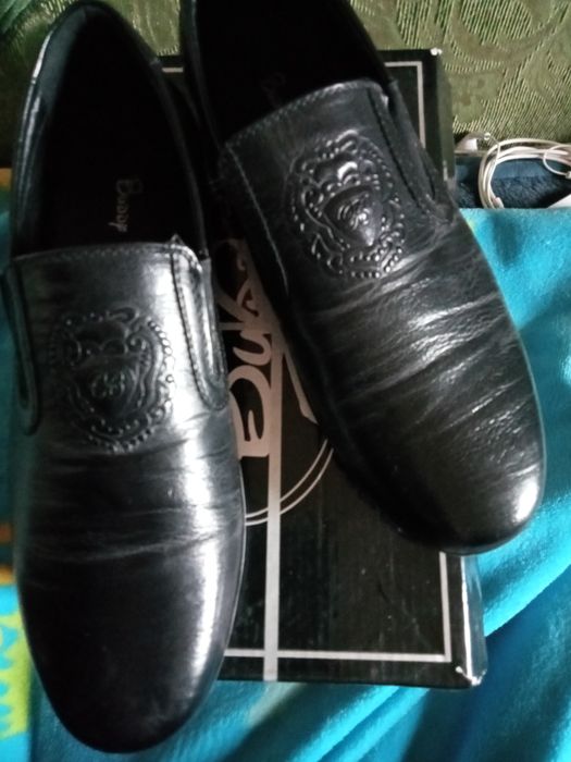 Туфли на мальчика.