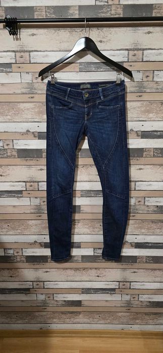 Guess S-дамски дънки (А-61)