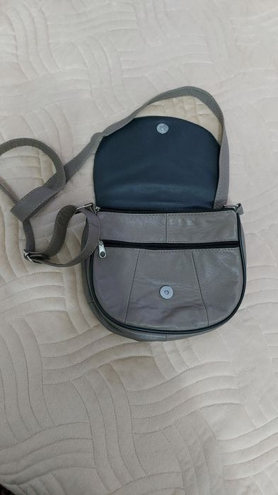 Сумка дамская через плечо