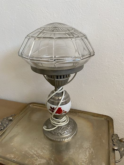 Lampa foarte vechie