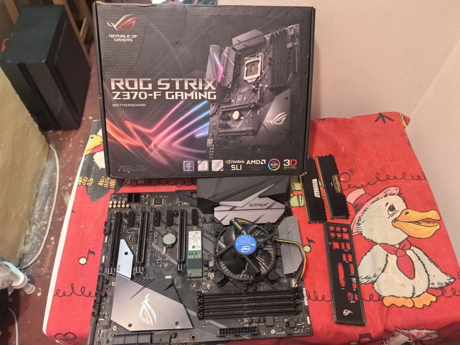 Kit i7 8700k rami 16g ssd m2 246 placa baza Z370-f gaming